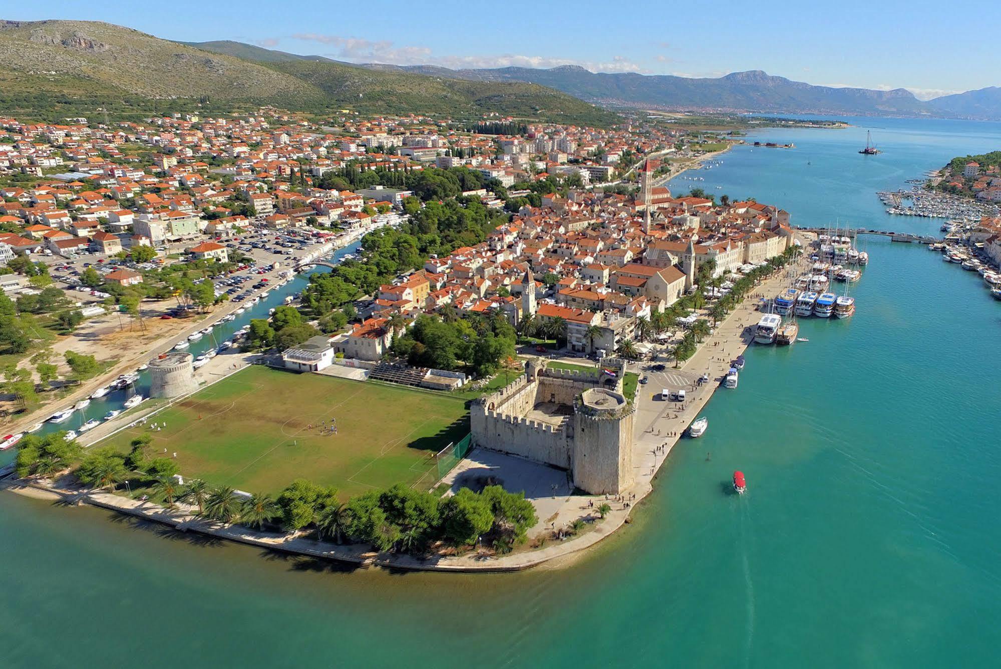 Villa Ivanka Trogir Buitenkant foto