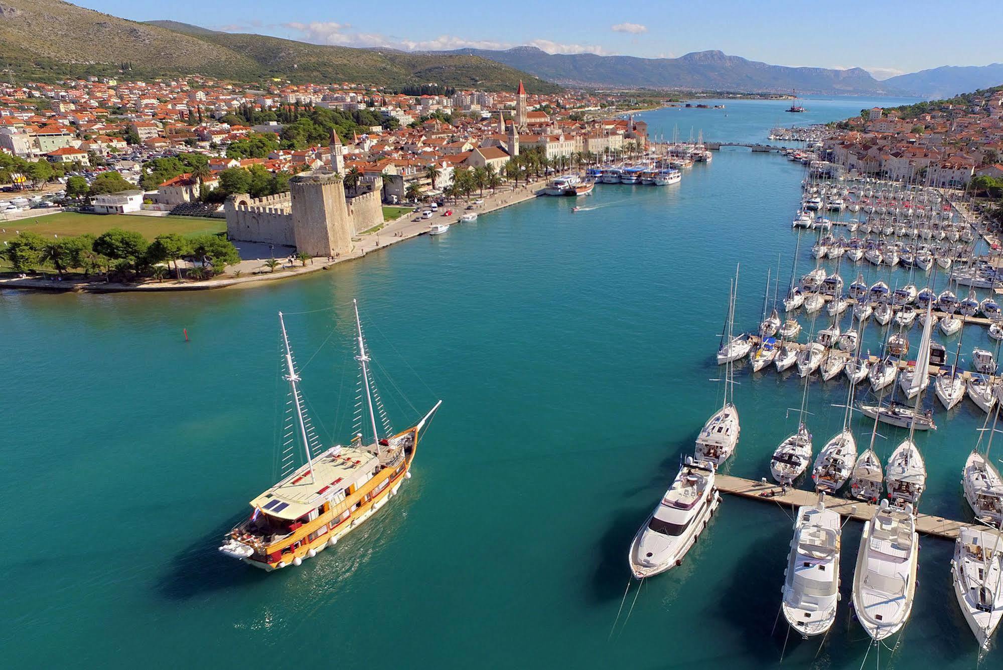 Villa Ivanka Trogir Buitenkant foto